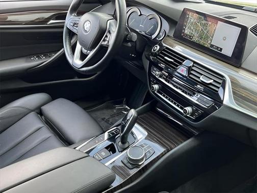 2018 BMW 530e xDrive iPerformance