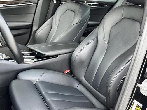 2018 BMW 530e xDrive iPerformance