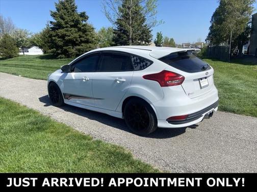 2017 Ford Focus ST
