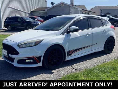 2017 Ford Focus ST