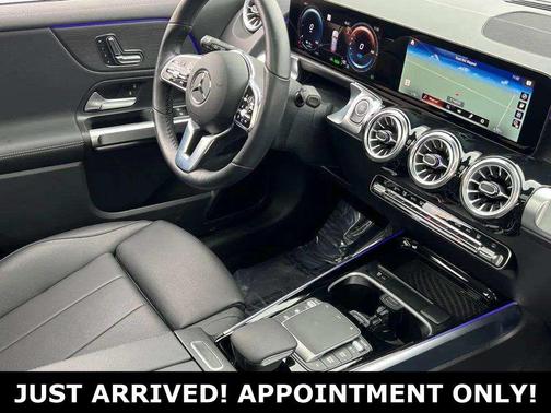 2023 Mercedes-Benz EQB 350 4MATIC