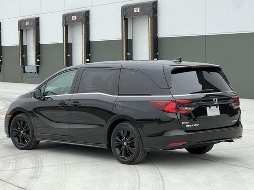 2023 Honda Odyssey Sport