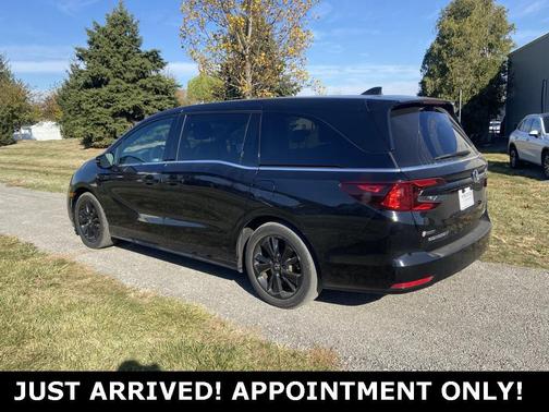 2023 Honda Odyssey Sport