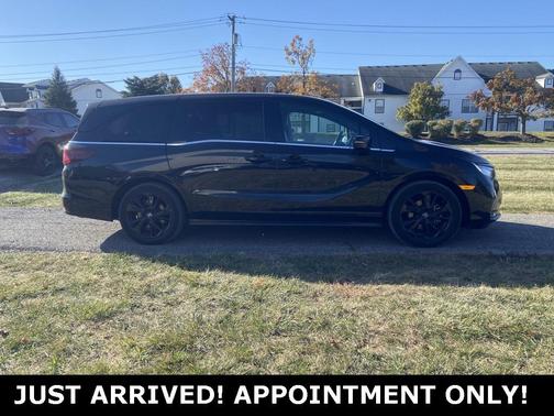 2023 Honda Odyssey Sport
