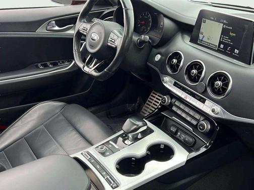 2018 Kia Stinger GT2