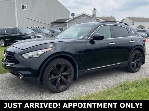 2016 INFINITI QX70 Base
