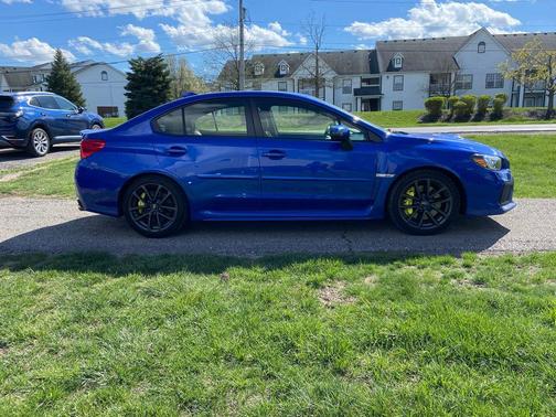 WR Blue Pearl 2018 Subaru WRX STI Limited