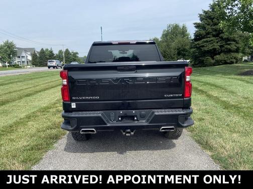 2021 Chevrolet Silverado 1500 Custom Trail Boss