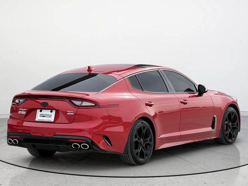 2018 Kia Stinger GT2