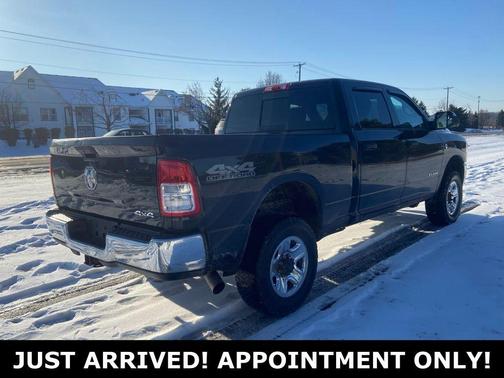 2021 RAM 2500 Tradesman Crew Cab 4x4 6'4' Box