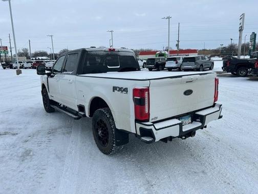 2024 Ford F-350 Lariat Super Duty