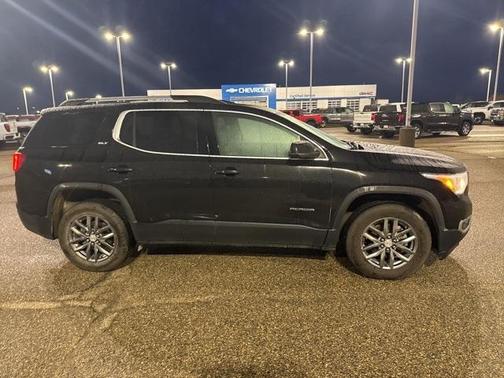2017 GMC Acadia SLT-1