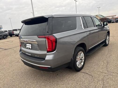 2021 GMC Yukon XL SLT