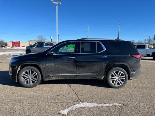 2023 Chevrolet Traverse High Country