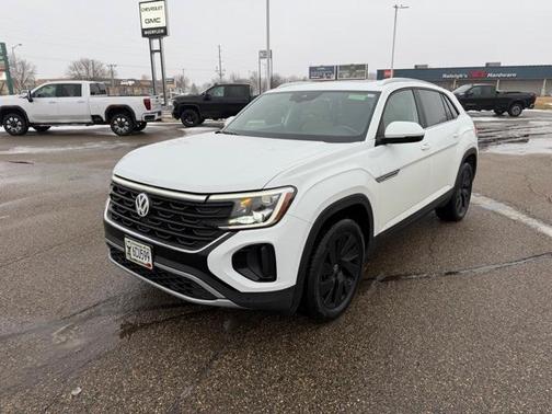 2024 Volkswagen Atlas Cross Sport 2.0T SE w/Technology