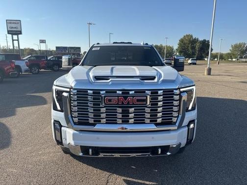 2026 GMC Sierra 3500 Denali