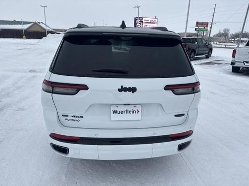 2023 Jeep Grand Cherokee L Summit