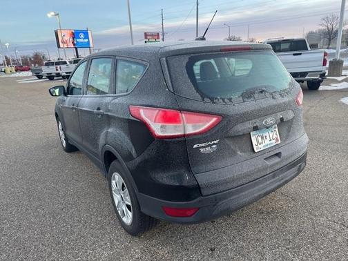 2016 Ford Escape S