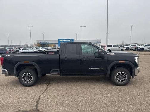 2025 GMC Sierra 3500 Pro