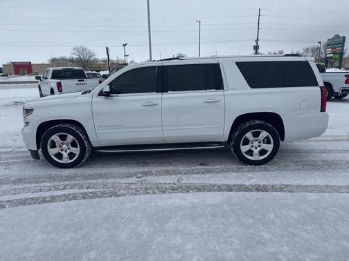 2016 Chevrolet Suburban LTZ