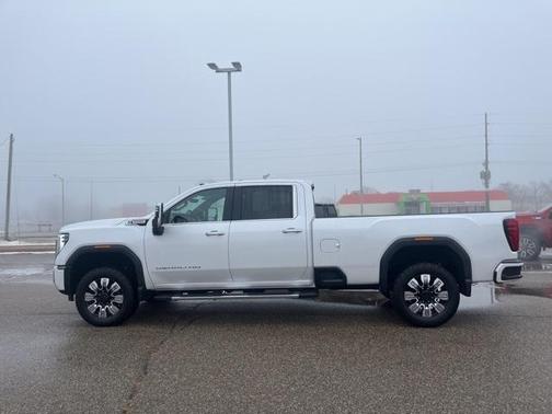 2024 GMC Sierra 3500 Denali