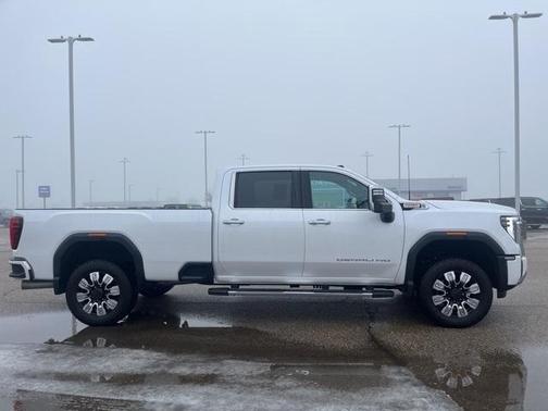 2024 GMC Sierra 3500 Denali