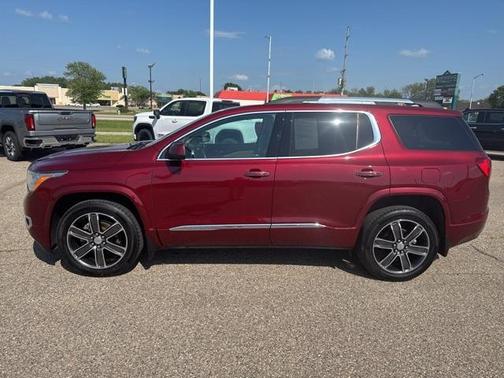 2018 GMC Acadia Denali