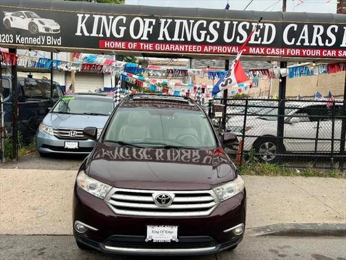 2011 Toyota Highlander SE
