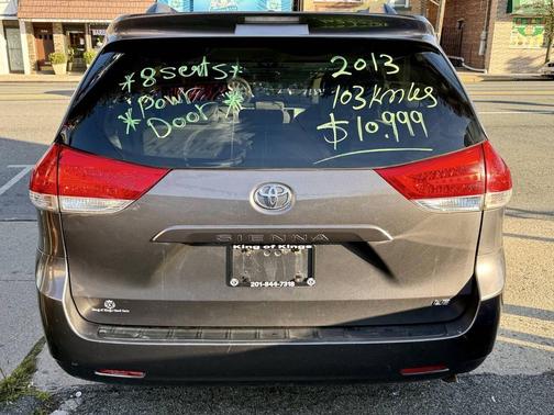 2013 Toyota Sienna LE