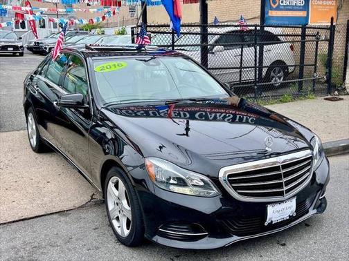 2016 Mercedes-Benz E-Class 4MATIC