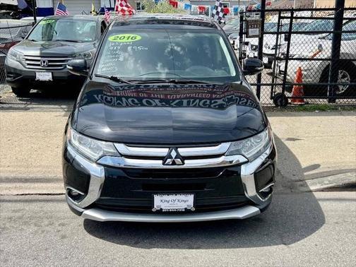 2016 Mitsubishi Outlander SE
