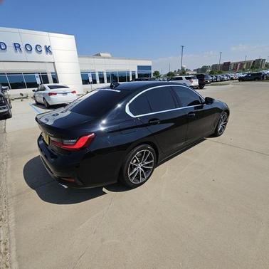 2019 BMW 330 xDrive