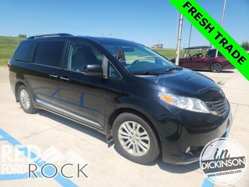 2017 Toyota Sienna SE