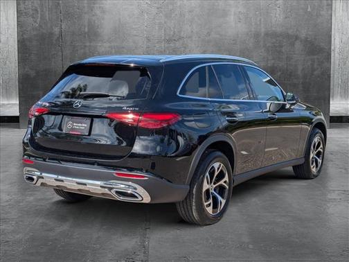 2025 Mercedes-Benz GLC 350e Base