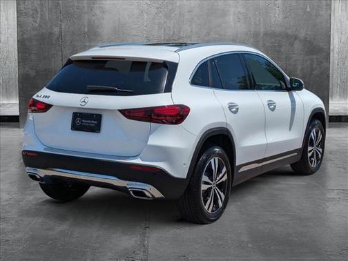 2025 Mercedes-Benz GLA 250 Base