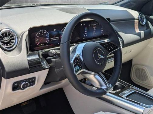 2025 Mercedes-Benz GLA 250 Base