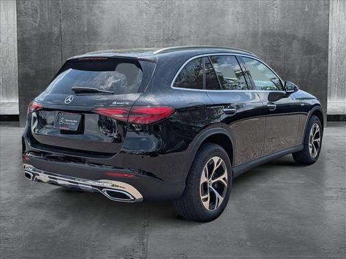 2025 Mercedes-Benz GLC 350e Base