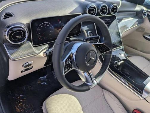 2026 Mercedes-Benz GLC 300 Base