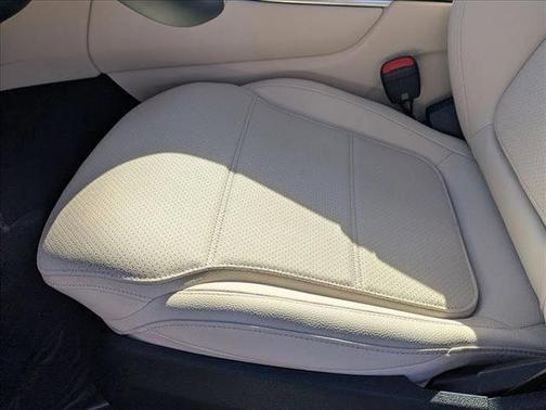 2026 Mercedes-Benz GLC 300 Base