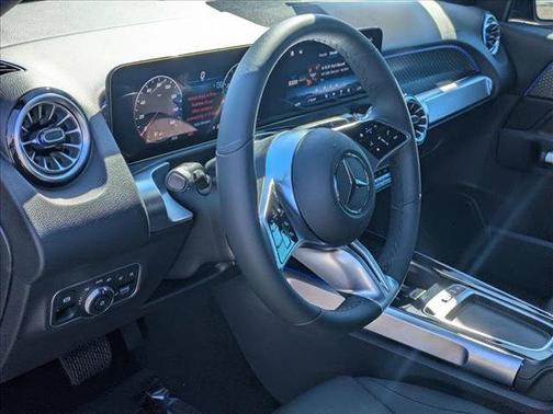 2026 Mercedes-Benz GLB 250 Base