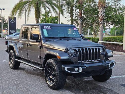 Granite Crystal Metallic Clearcoat 2022 Jeep Gladiator Sport S