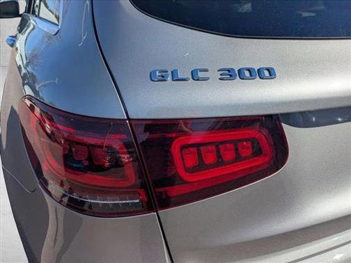 2022 Mercedes-Benz GLC 300 4MATIC