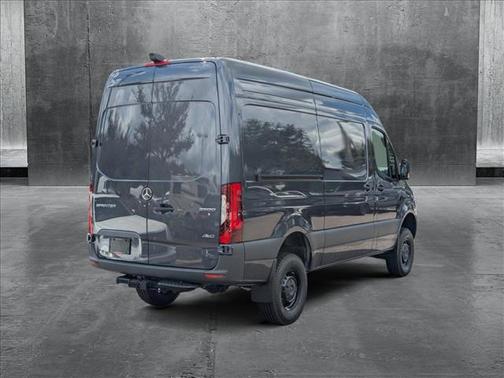 2025 Mercedes-Benz Sprinter 2500 Standard Roof