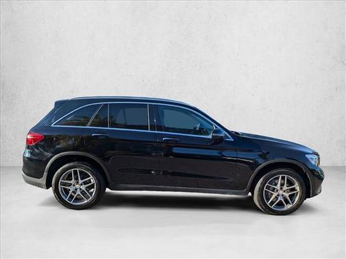 2016 Mercedes-Benz GLC 300 Base