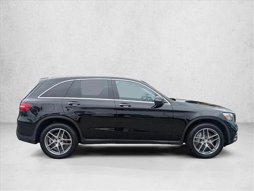 2016 Mercedes-Benz GLC 300 Base