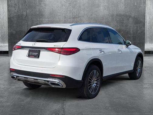 2025 Mercedes-Benz GLC 300 4MATIC