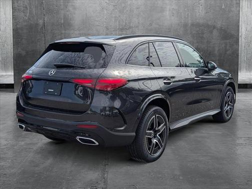 2025 Mercedes-Benz GLC 300 Base