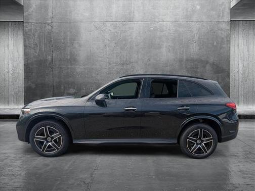 2025 Mercedes-Benz GLC 300 Base