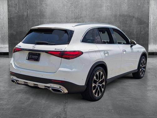 2025 Mercedes-Benz GLC 350e Base