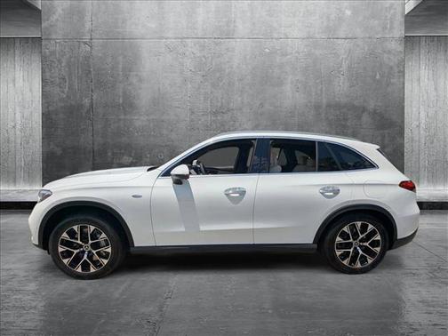 2025 Mercedes-Benz GLC 350e Base